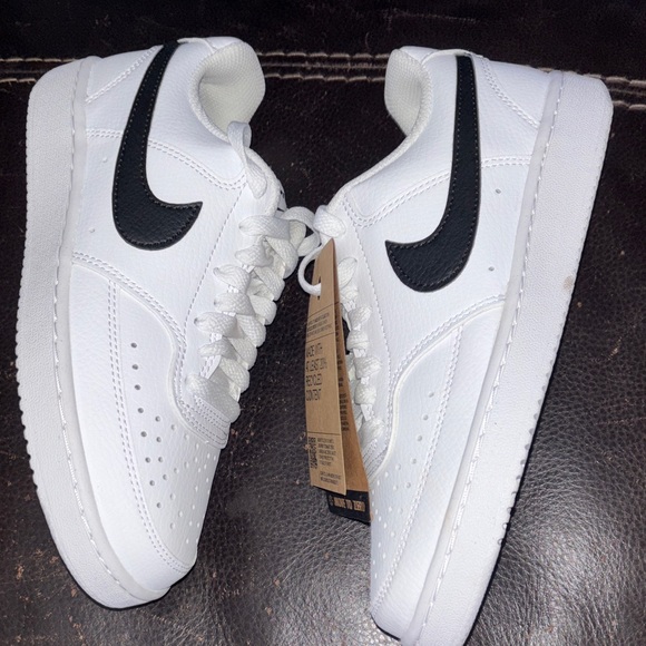 Nike Shoes - Nike White Low-Top court vision nwt